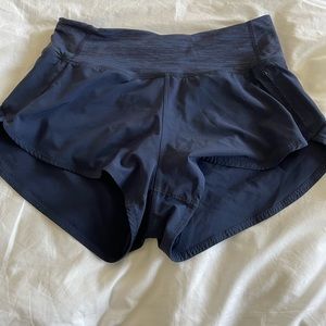 Outdoor Voices Hudson 2.5” Shorts